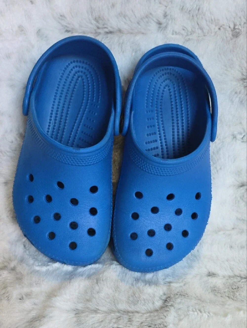 Pre-loved Kids Blue Croc-Style Slip-On Clogs Size J1